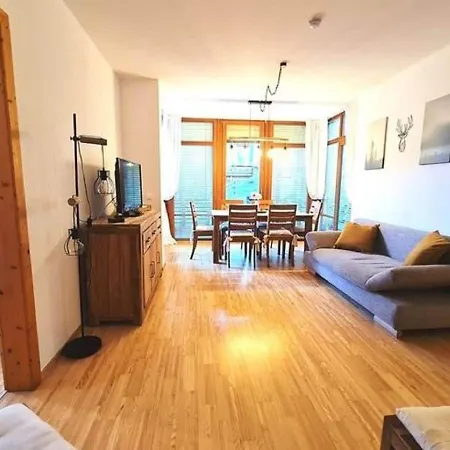 Fascinating Apartment In Bad Kleinkirchheim With Garden Appartamento *